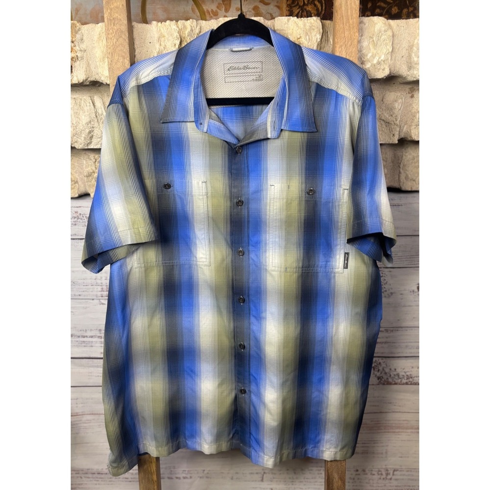 Eddie Bauer Mens XL Blue Green Plaid Short Sleeve Hiking Performance Shirt
